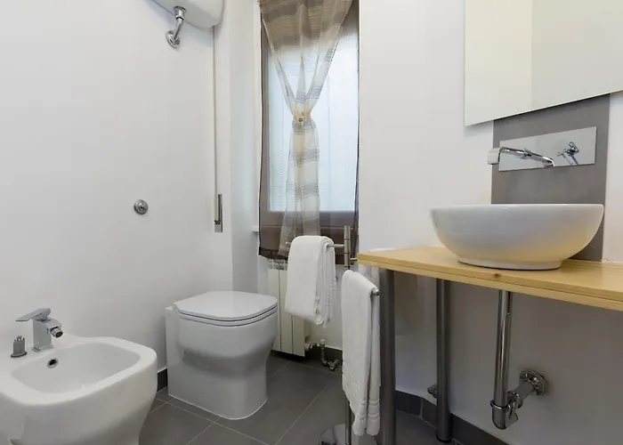 Luxury House Vaticano 3*