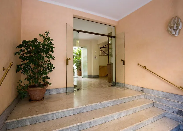 Luxury House Vaticano 3*