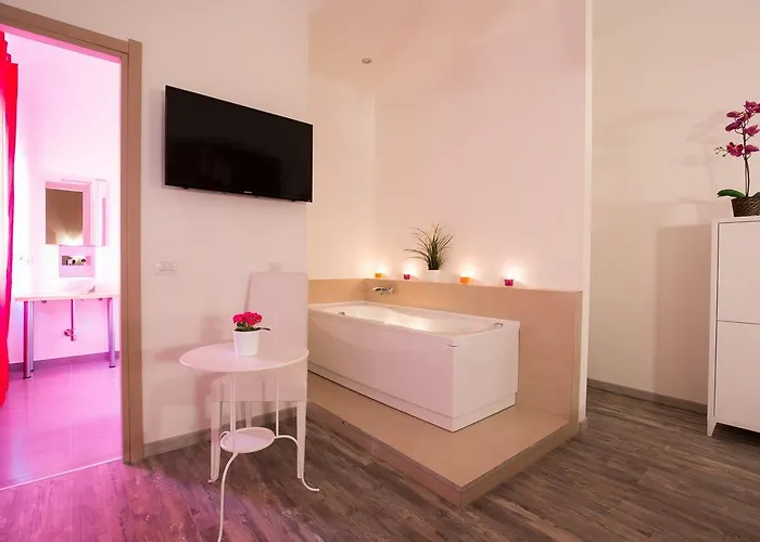 Luxury House Vaticano 3*